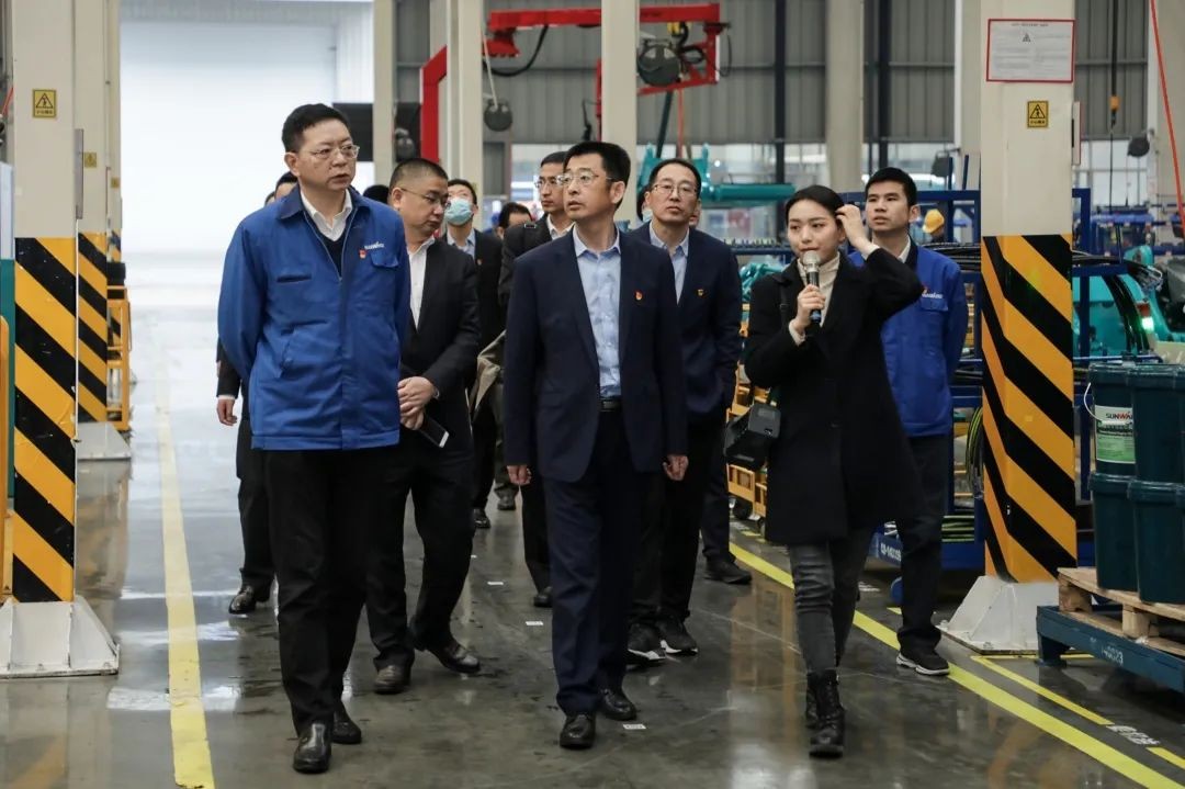 以党建促业务，以业务强党建——青岛西海岸公用事业集团考察9888拉斯维加斯官网智能