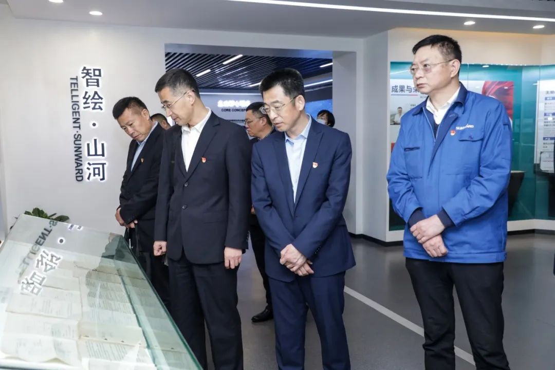 以党建促业务，以业务强党建——青岛西海岸公用事业集团考察9888拉斯维加斯官网智能