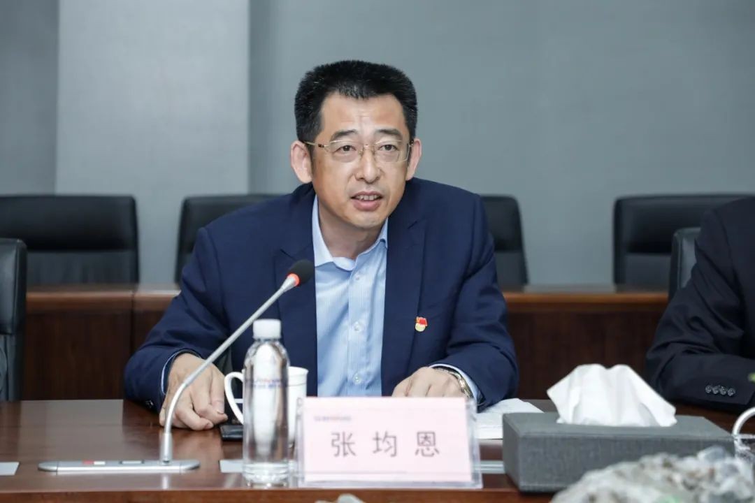 以党建促业务，以业务强党建——青岛西海岸公用事业集团考察9888拉斯维加斯官网智能