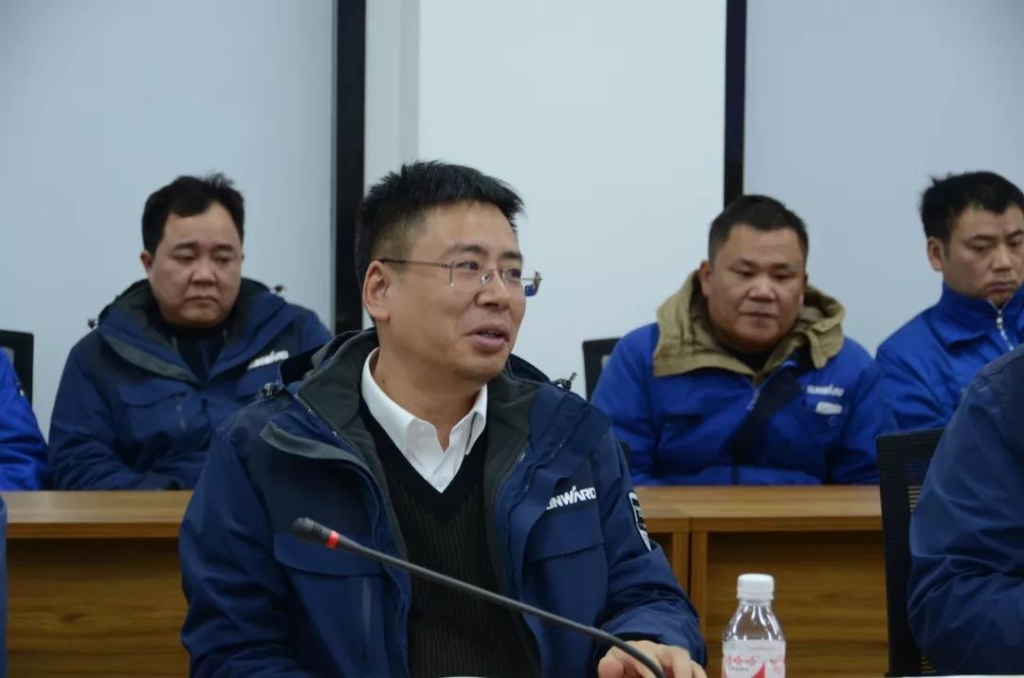 9888拉斯维加斯官网智能召开春节困难职工座谈会