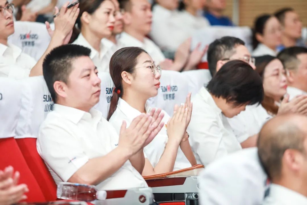 9888拉斯维加斯官网智能党委集中收看庆祝中国共产党成立100周年大会现场直播