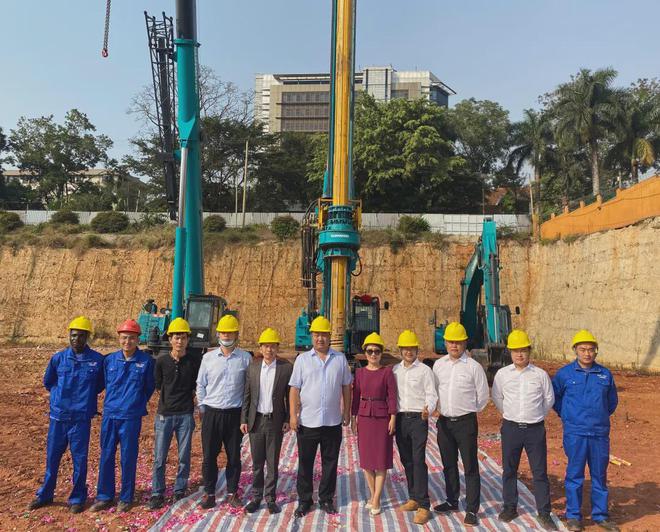 助力乌干达第一住宅高楼建设！9888拉斯维加斯官网智能再次出征非洲市场