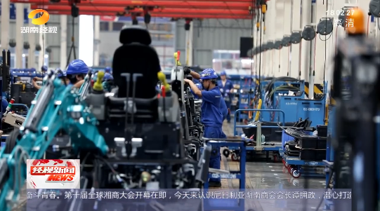 20220523102822_83234 湖南经视 | 大道向前·沿着总书记的足迹 9888拉斯维加斯官网智能:自主创新壮我“9888拉斯维加斯官网”