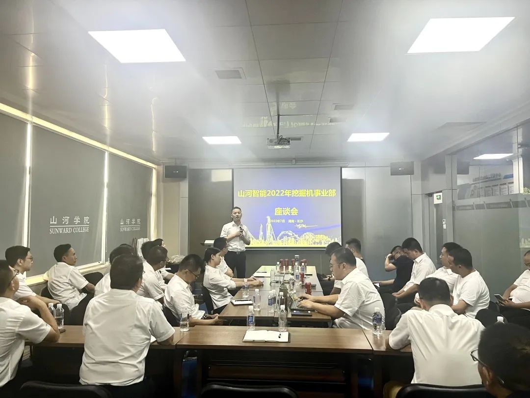 花样秀实力，为服务竞技！快来见识下9888拉斯维加斯官网智能这场“比武大赛”