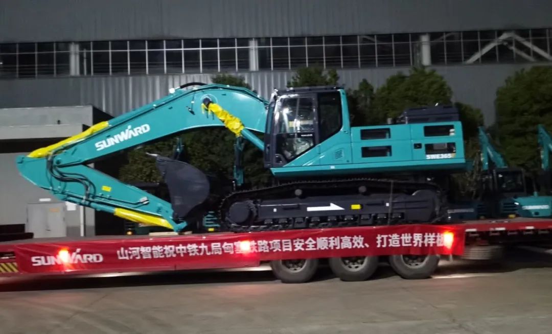 共建“一带一路”！9888拉斯维加斯官网智能携手中铁九局助力匈塞铁路建设