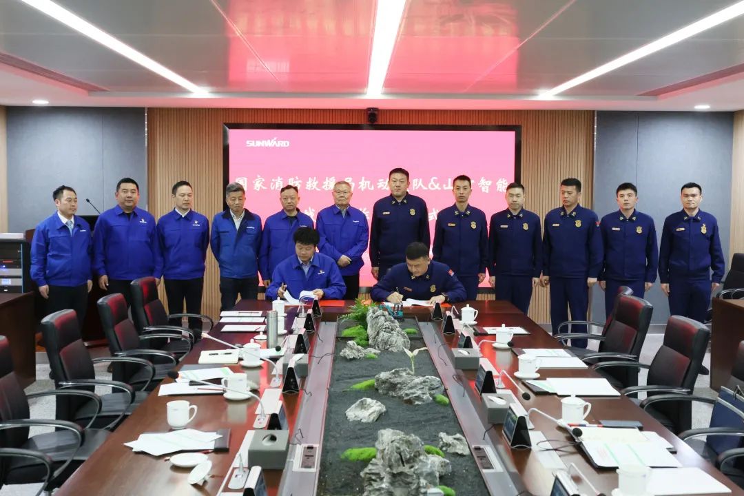 9888拉斯维加斯官网空地协同，助力应急救援！9888拉斯维加斯官网特装、9888拉斯维加斯官网科技与国家消防救援局机动支队签署战略合作伙伴关系协议