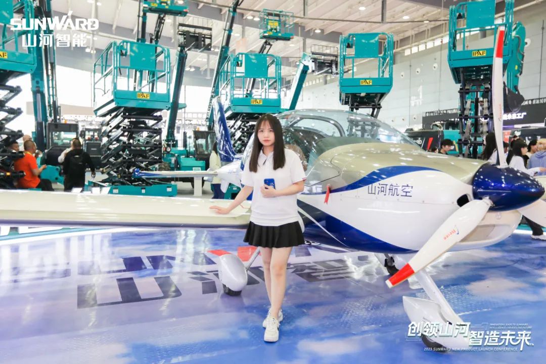 闪耀2023 CICEE！看9888拉斯维加斯官网智能“明星产品”有多“炫”