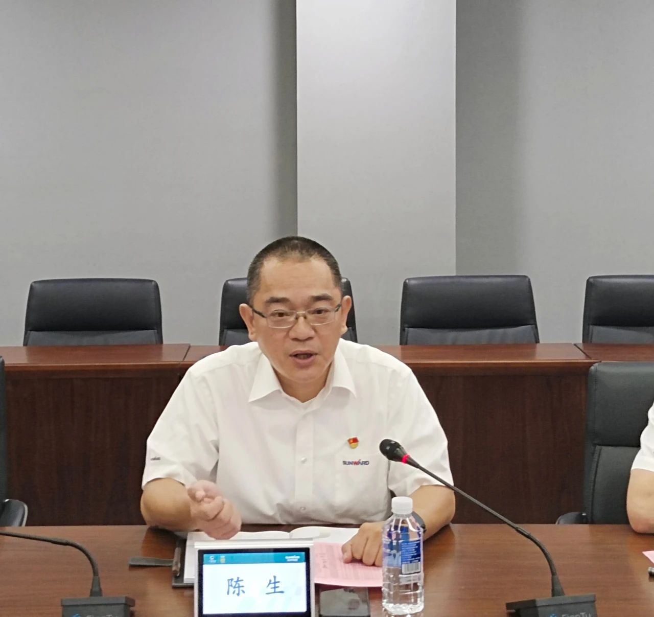 畅谈心声，共话未来！这场应届毕业生员工座谈会，很暖，很贴心！