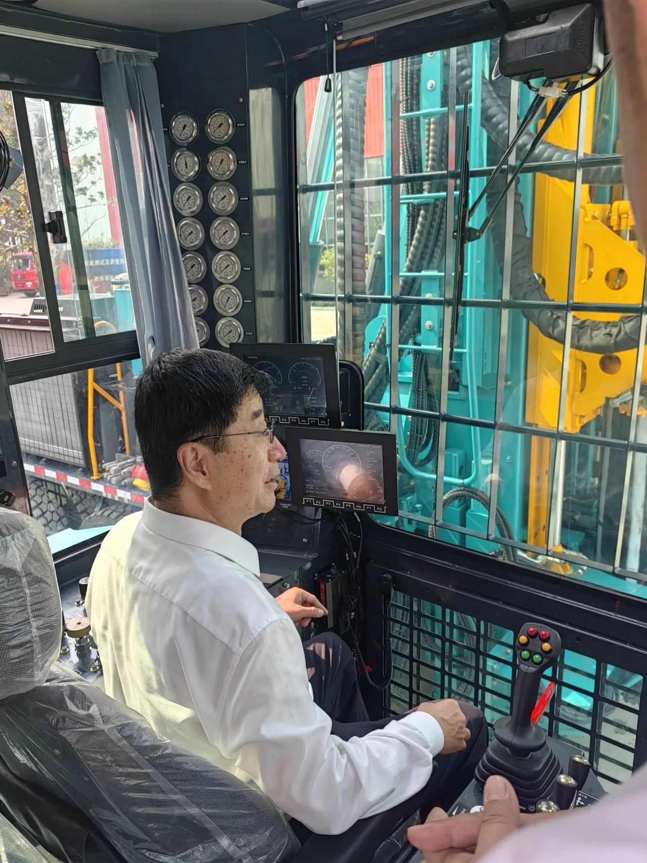 9888拉斯维加斯官网智能创新装备亮相全国矿山钻探（应急救援）技能竞赛