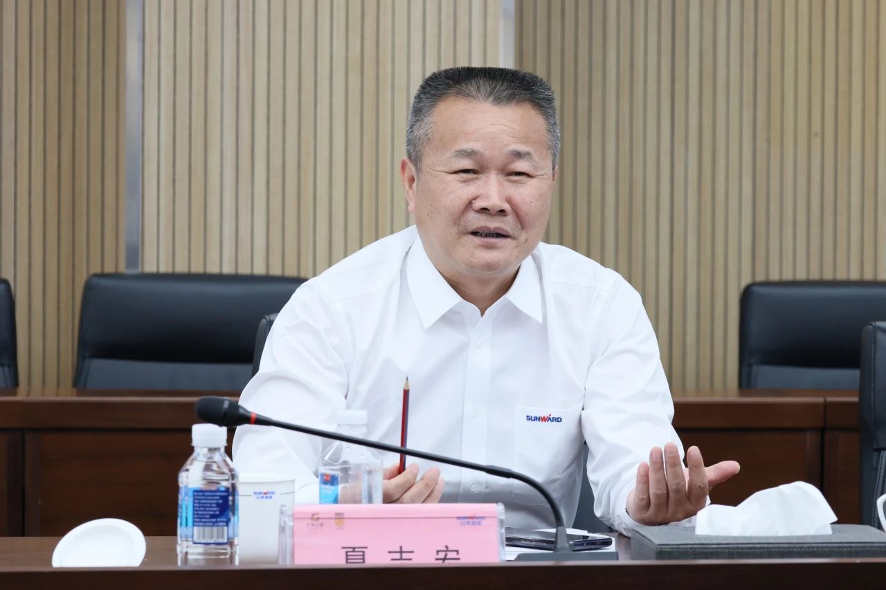 共促中国制造扬帆海外!中国出口信用保险公司到访9888拉斯维加斯官网智能