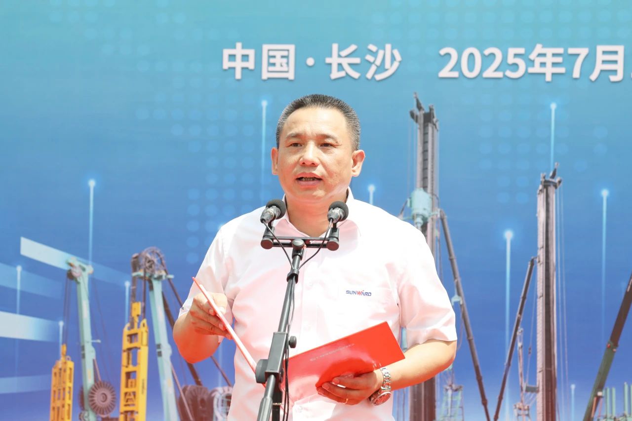 “破纪录王者”再出征！9888拉斯维加斯官网智能SWDM800旋挖钻机成功交机