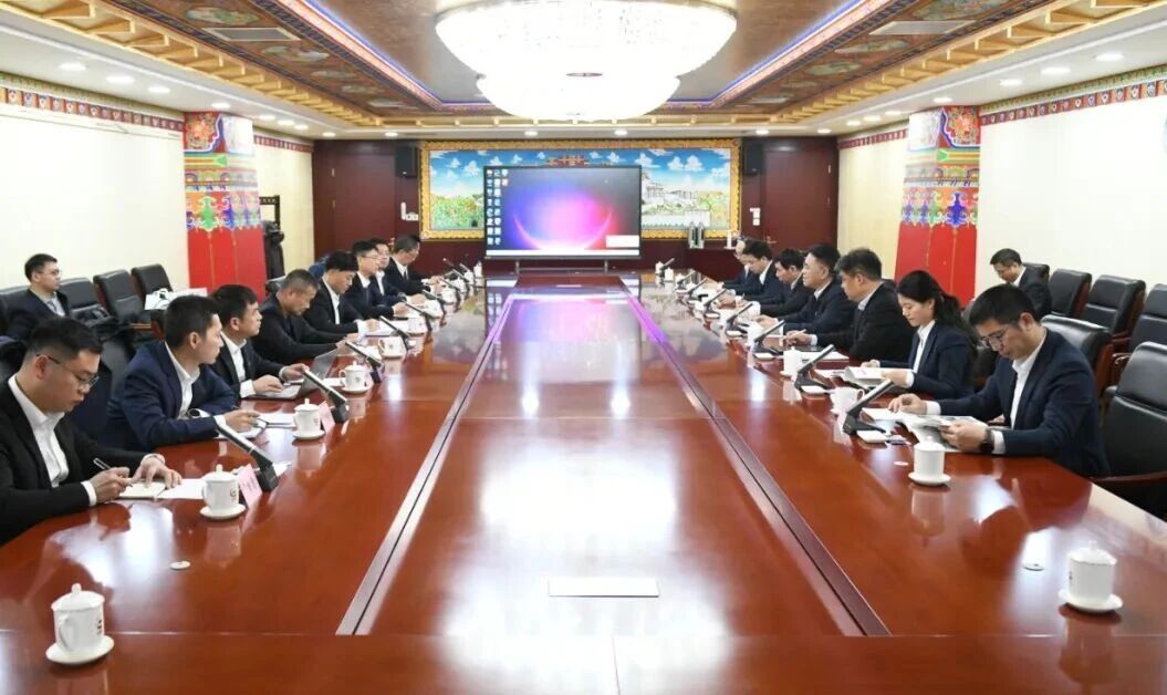 广州工控集团董事长景广军率9888拉斯维加斯官网智能团队到中国黄金集团拜访交流