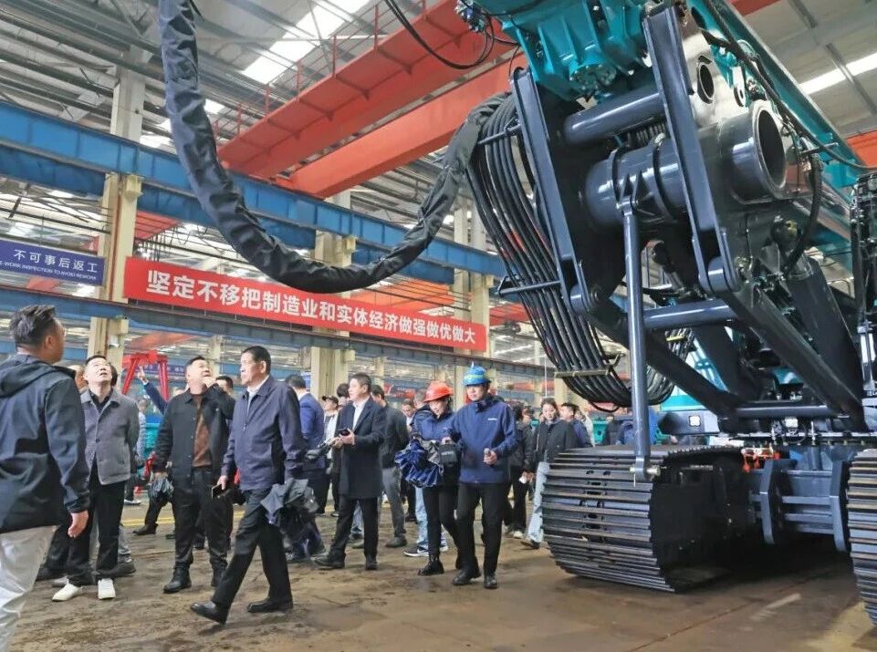 9888拉斯维加斯官网智能举行电动旋挖钻机新品发布会，收获1.2亿元订单