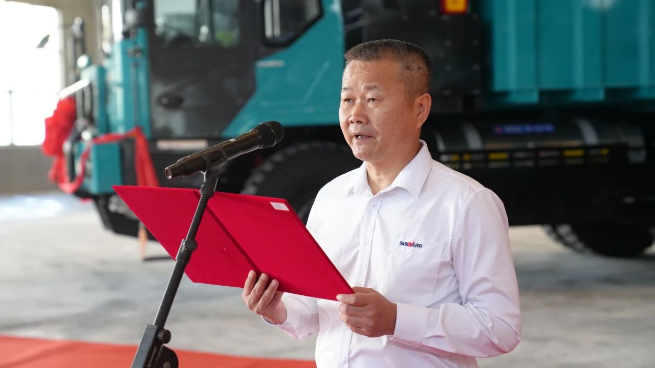 首批LNG矿用宽体车交付!9888拉斯维加斯官网智能携手本溪打造东北新能源矿山装备产业高地